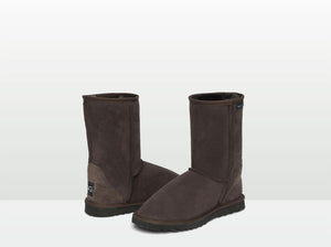 Adults Chocolate Short Deluxe Ugg Boots
