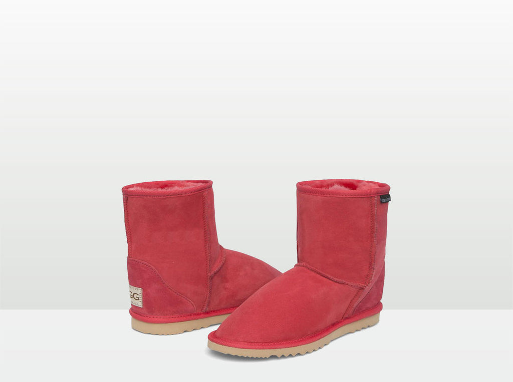 Adults Scarlet Classic Short Ugg Boots